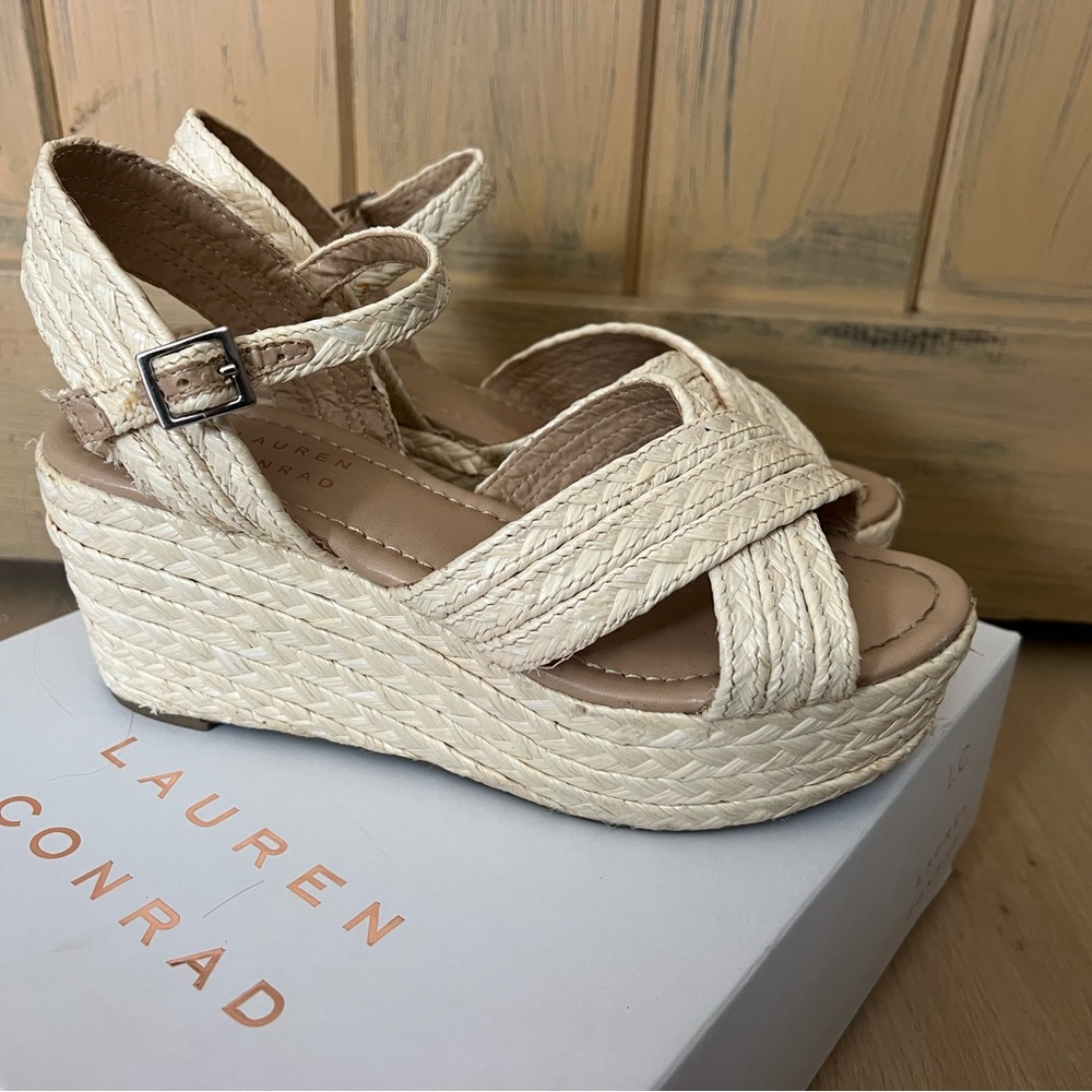 Platform wicker sandals